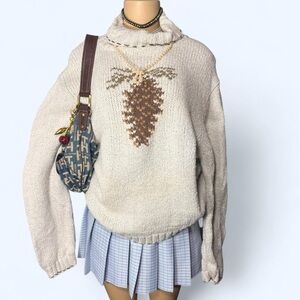 Vintage Woolrich Pinecone Embroidered Turtleneck – Size L